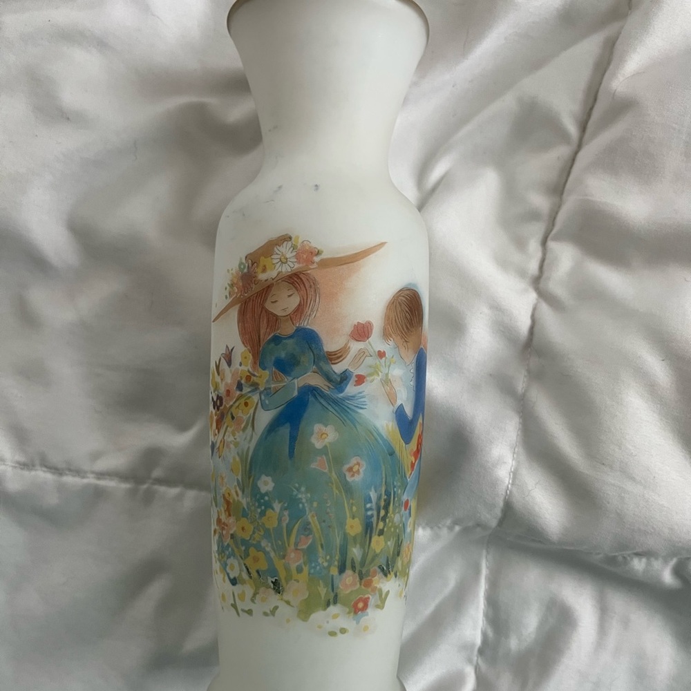 Vintage Napcoware frosted glass vase